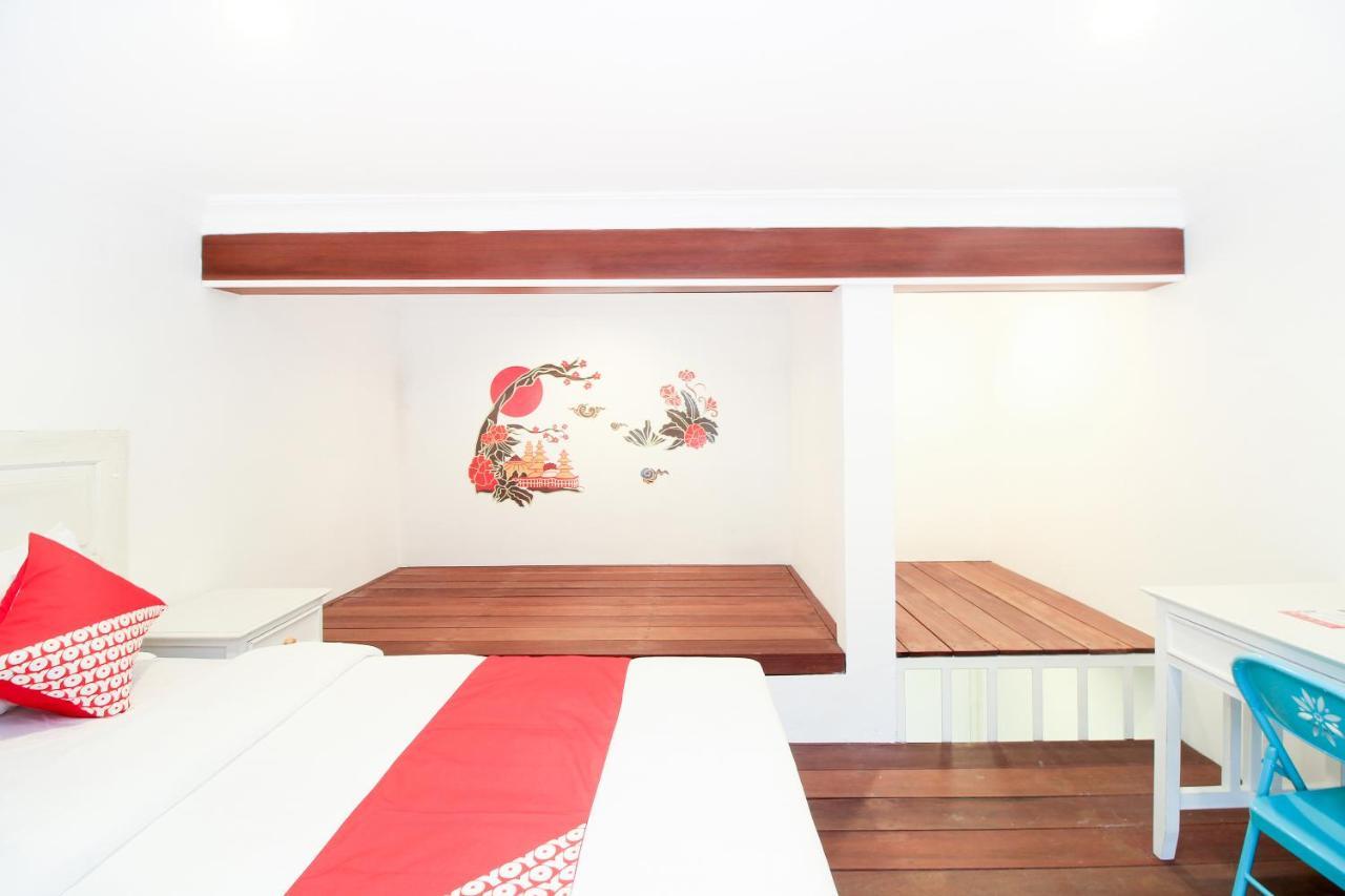 Oyo 204 Blessing Residence Surabaya Exterior foto
